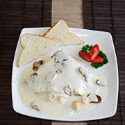 Pollo con Champiñones